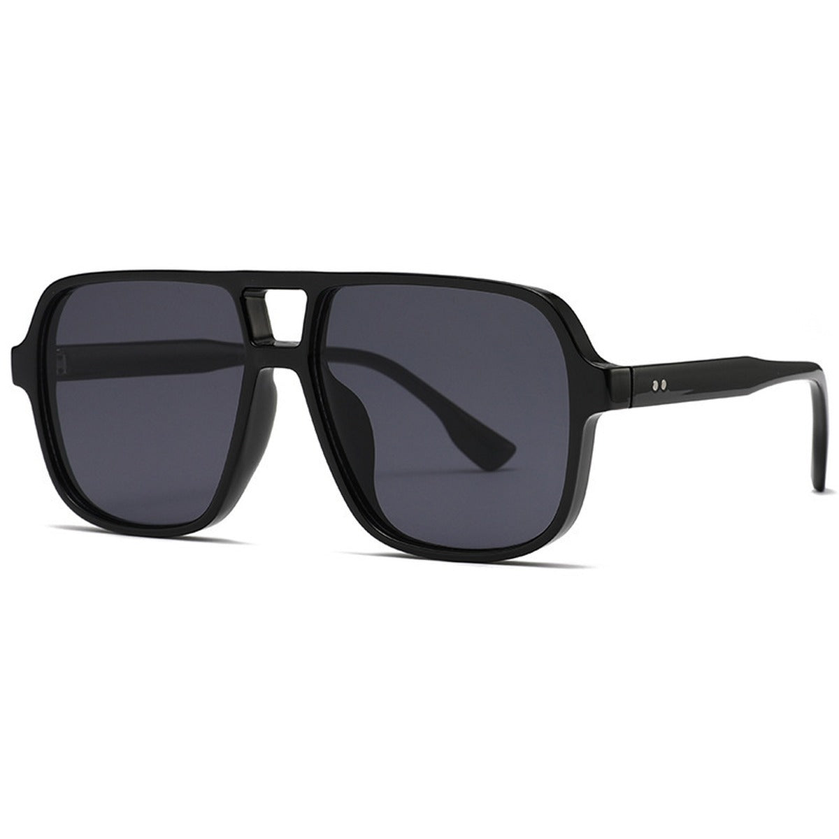 The Ashford in Black / Smoke